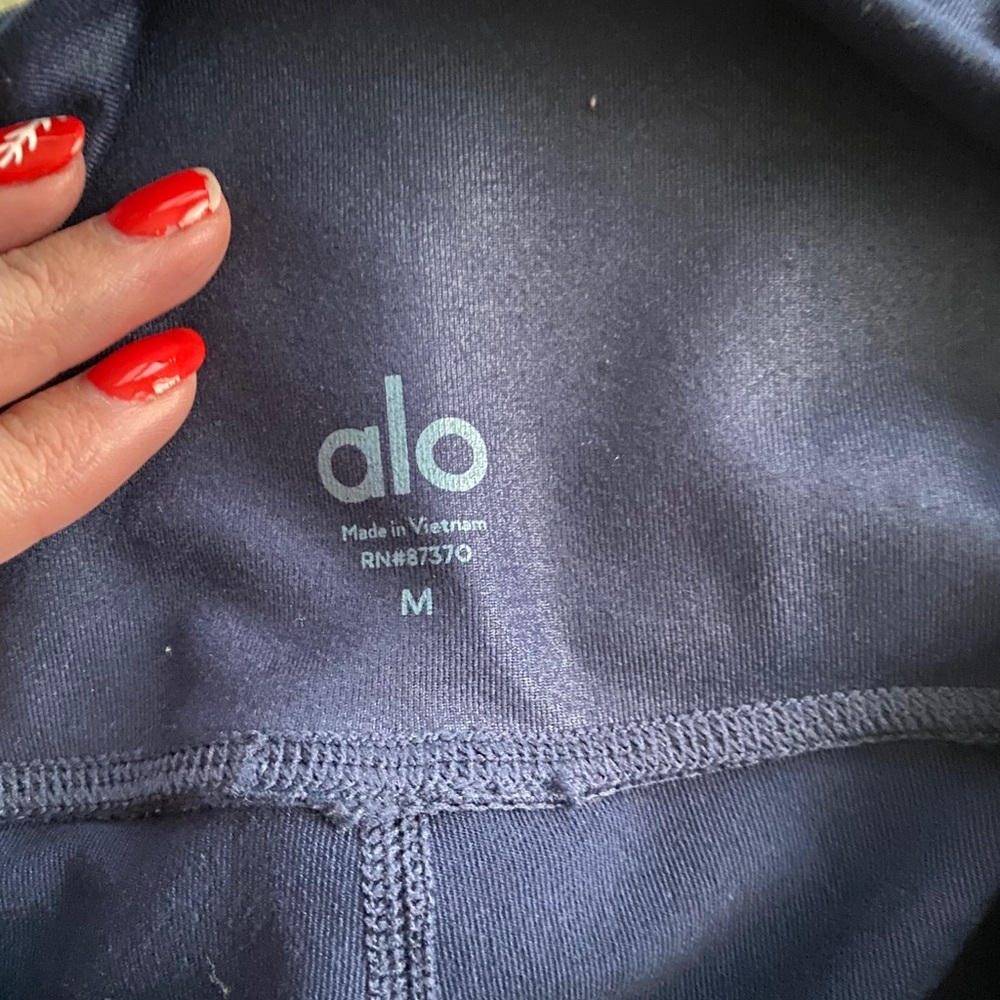 Alo Yoga Pants & Jumpsuits Navy and Gray Leggings - Picture 3 of 4